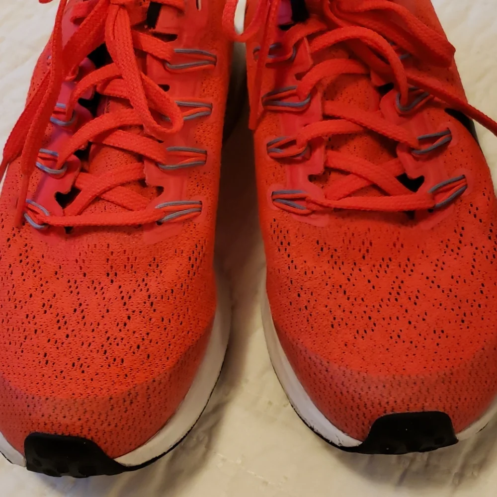 Nike Pegasus Athletic Shoe Youth Kids 5Y Orange Black Running Sneakers Bright